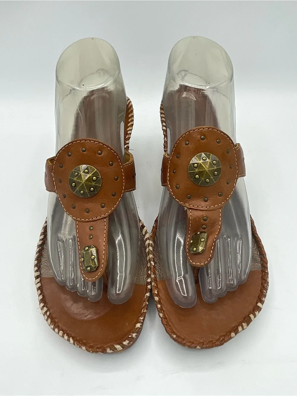 Clarks Artisan Brown Leather Wedge Thong Sandals with Decorative Studs